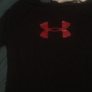 Under armor shirt